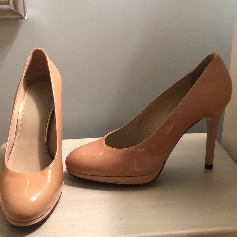 Stuart Weiztman Nude Heels